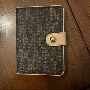 Michael Kors Passport Cover